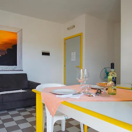דירה Grecale E Libeccio House סנטה טרזה גאיורה