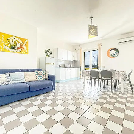 Grecale E Libeccio House * サンタ・テレーザ・ガッルーラ